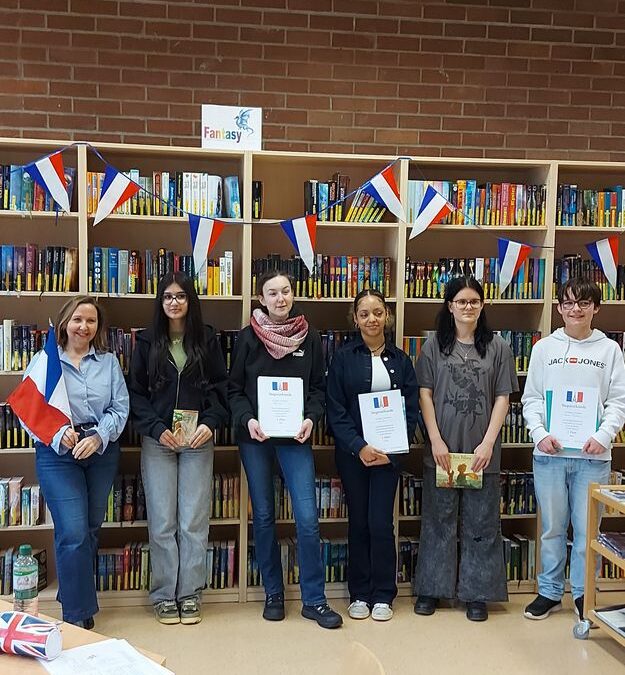 Die besten Vorleser französischsprachiger Texte im Kreis Gießen heißen in diesem Jahr Maria Stein, Tamino Kretschmer und Holly Bopf